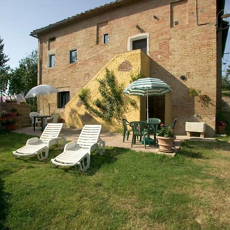 Agriturismo La Grotta Di Montecchino Siena Exteriör bild