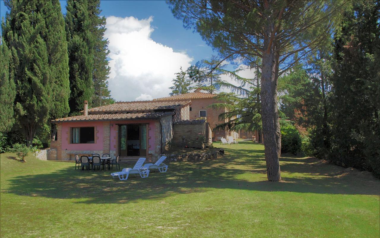 Agriturismo La Grotta Di Montecchino Siena Exteriör bild