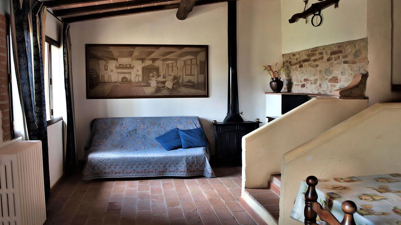 Agriturismo La Grotta Di Montecchino Siena Exteriör bild